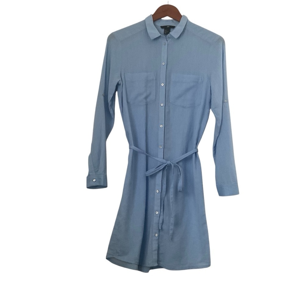 H&M Tie Belt Shirt Dress Sz 2 Blue Chest Pockets 
Classic Contemporary Preppy